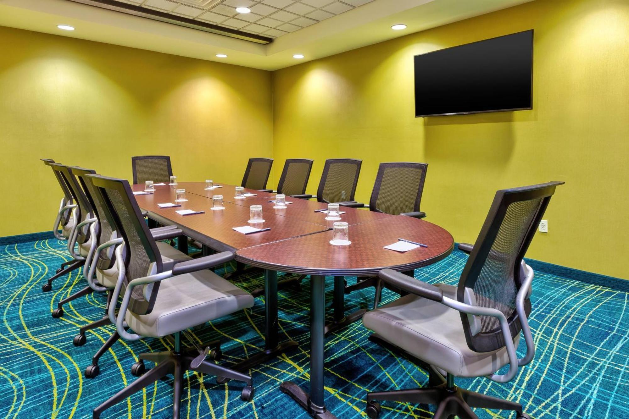 Springhill By Marriott Grand Rapids Airport Southeast Cascade