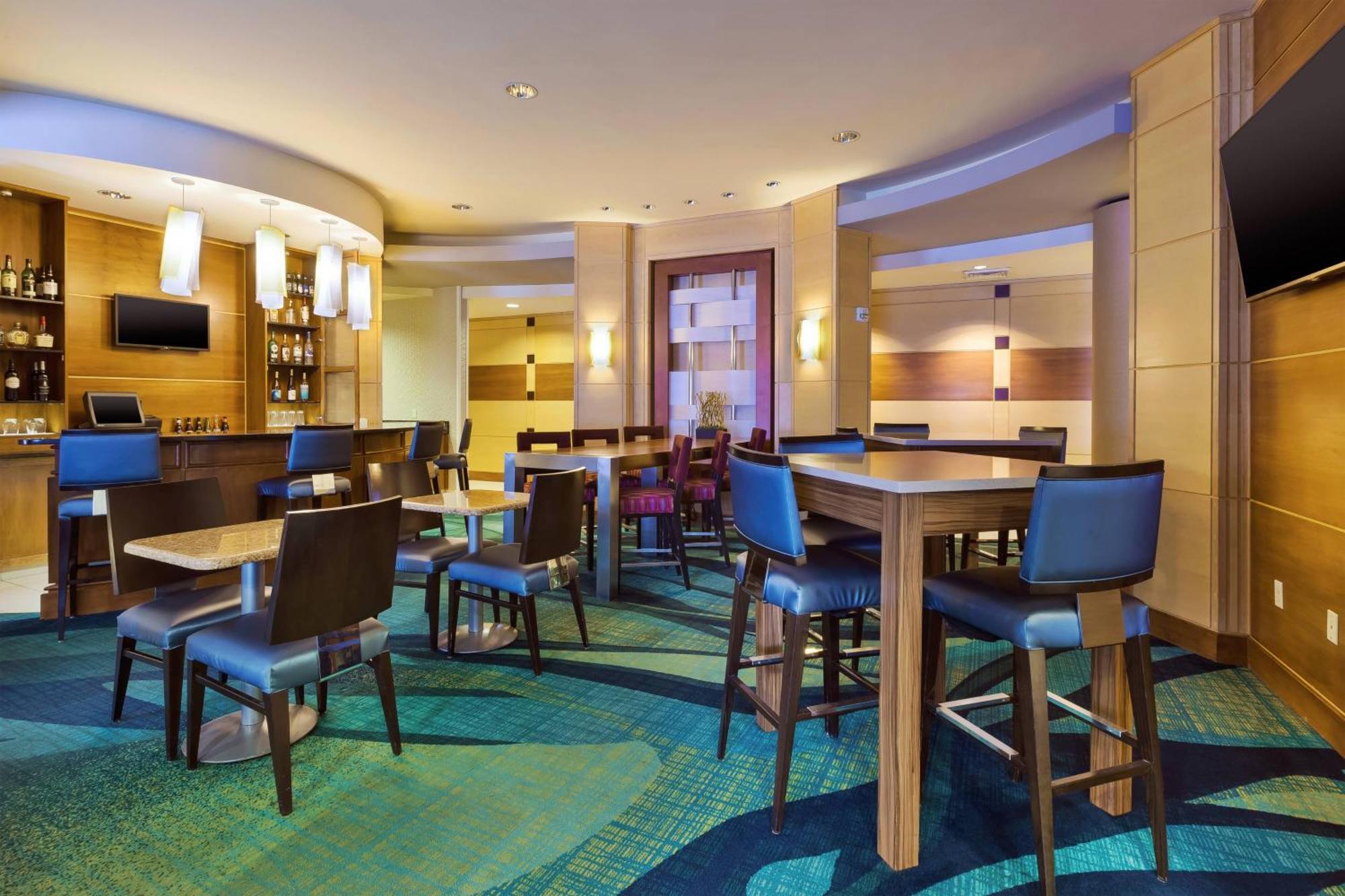 Springhill By Marriott Grand Rapids Airport Southeast Hotel